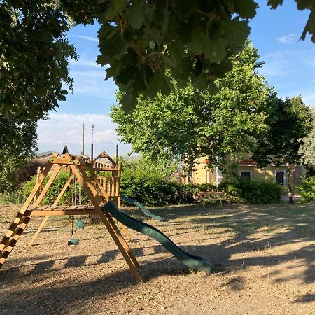 Agriturismo Tenuta Della Madama Venticano エクステリア 写真
