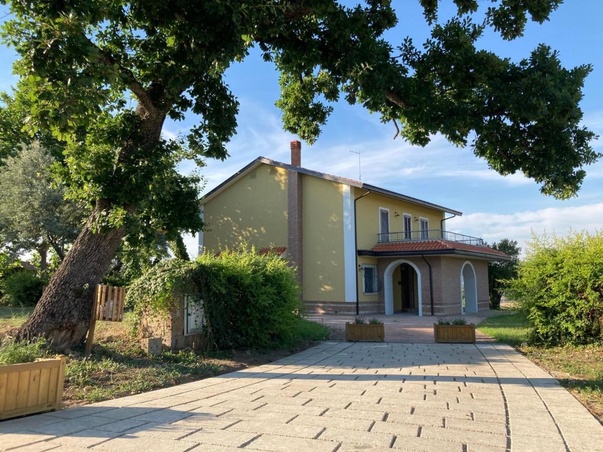 Agriturismo Tenuta Della Madama Venticano エクステリア 写真
