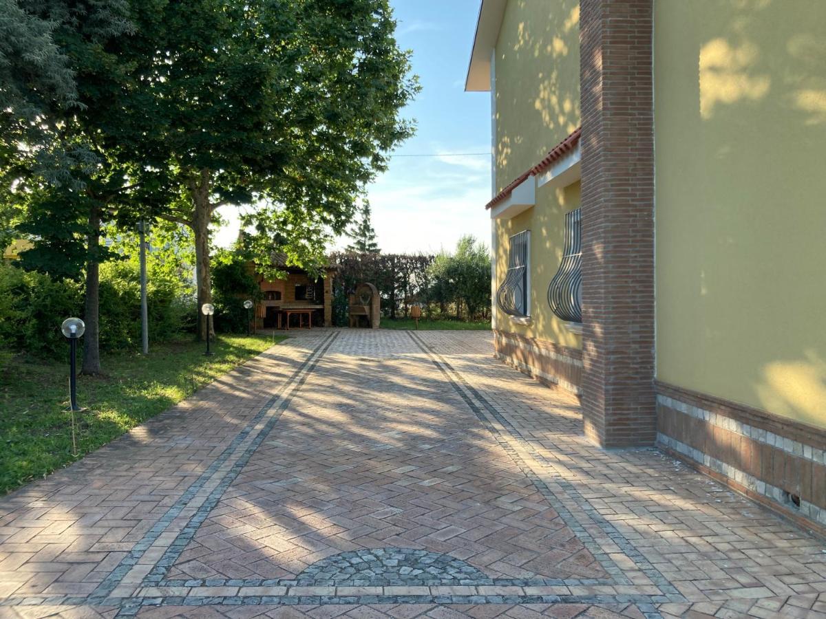 Agriturismo Tenuta Della Madama Venticano エクステリア 写真