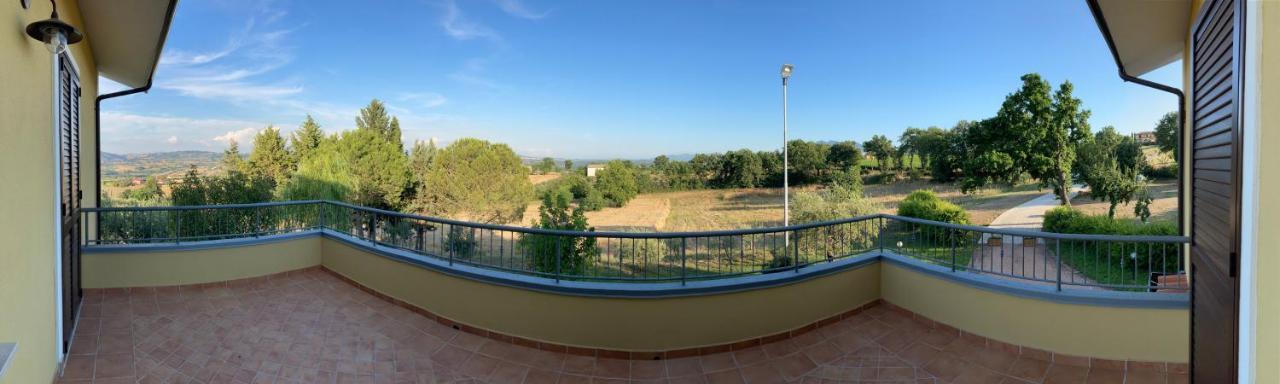Agriturismo Tenuta Della Madama Venticano エクステリア 写真